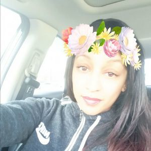 Meet your Posher, Cecee